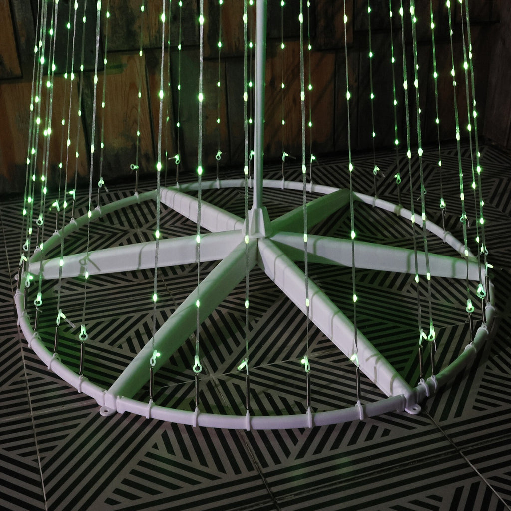 LED Christmas Tree 2025 – Complete Kit with Frame + LEDs + Star [Bivolt]