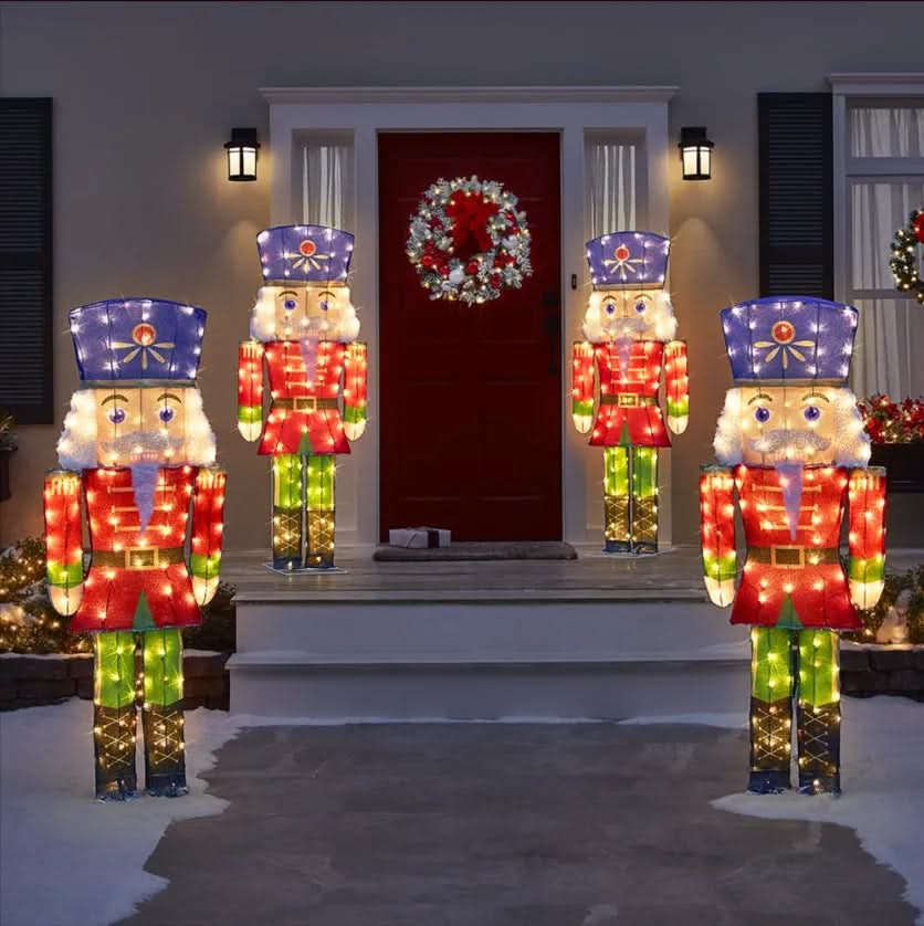 Quebra Nozes Cintilante com LEDs Brancos Frios – 1,52 m